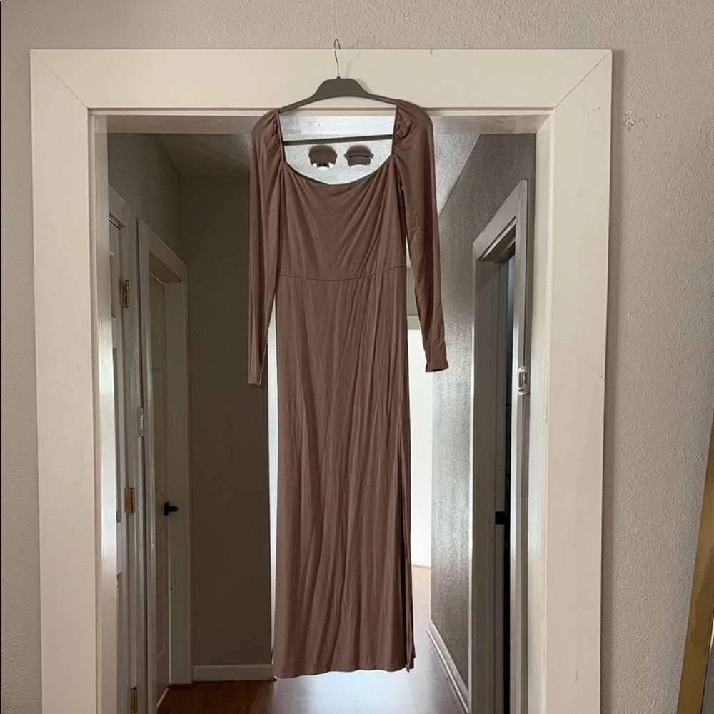 Elegant Tan Long Sleeve Dress